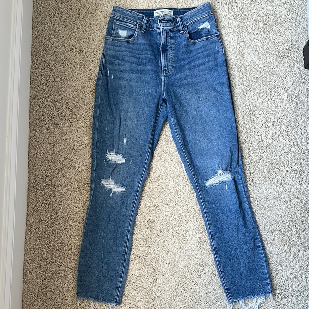 Abercrombie & Fitch High Rise Blue Jeans Distressed Style